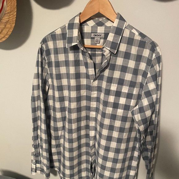 DKNY Large button down - Picture 1 of 3